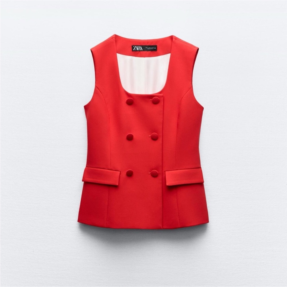 NWT Zara Lined Button Vest